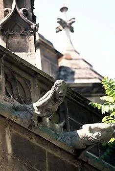 Hotel Le Presbytere Paris